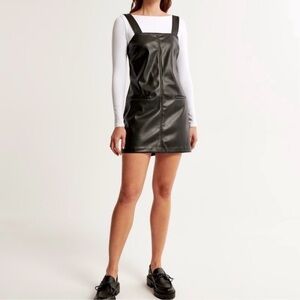Abercrombie Fitch Vegan Leather Shift Mini Dress Size Small Petite NWT